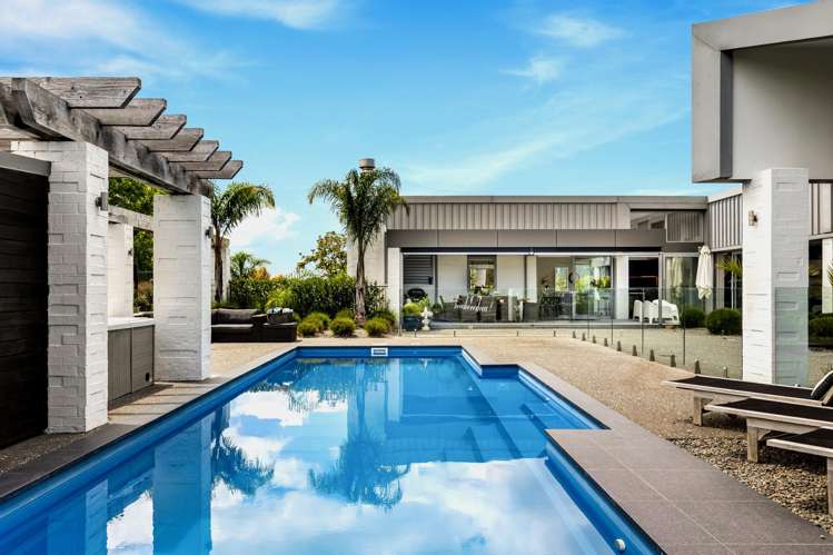 153H Green Road Dairy Flat_0