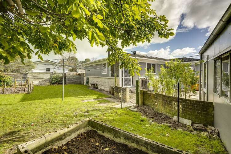 7 Lyttelton Crescent Tamatea_13