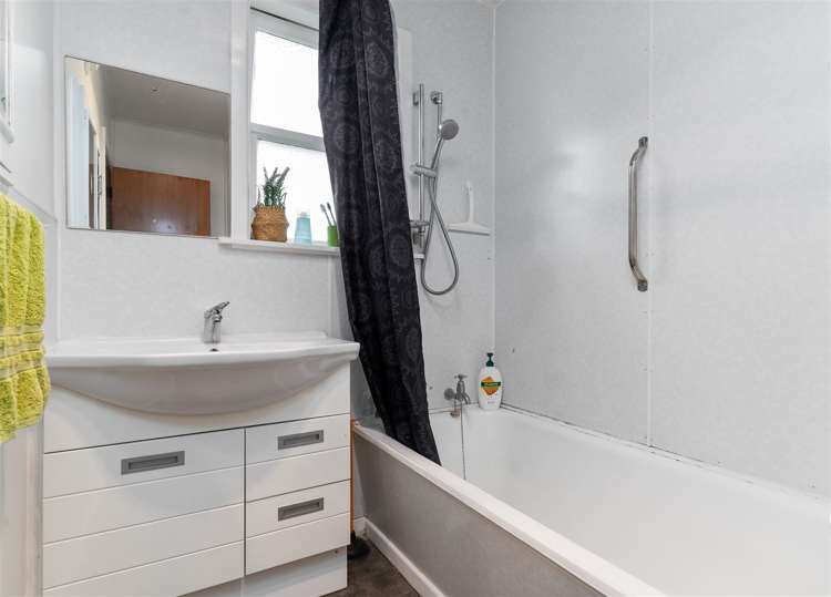 24 Keir Crescent Masterton_11