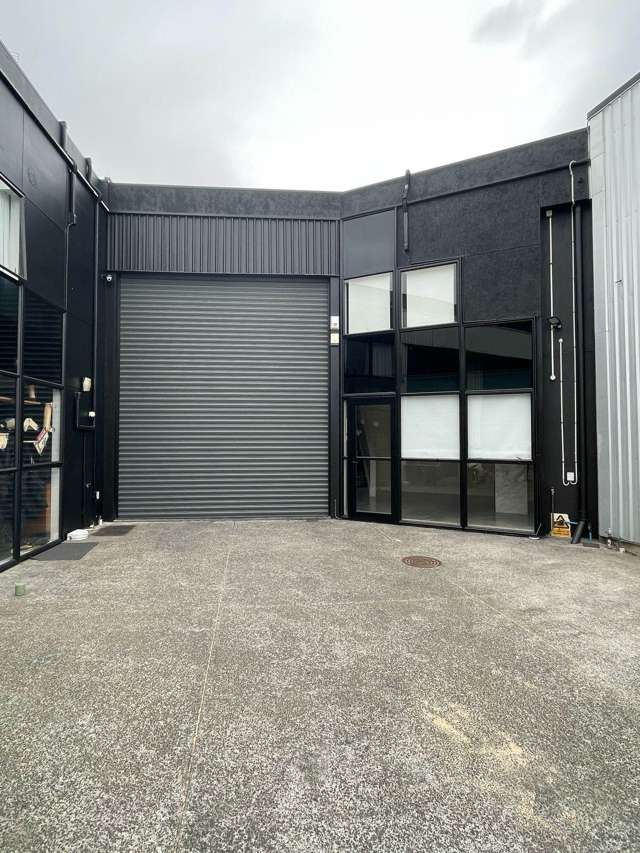 380M² INDUSTRIAL