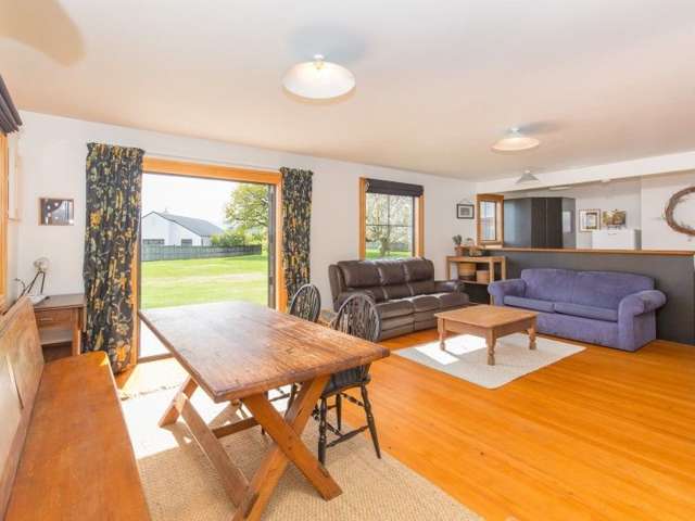 8 Little Oak Common Wanaka_2