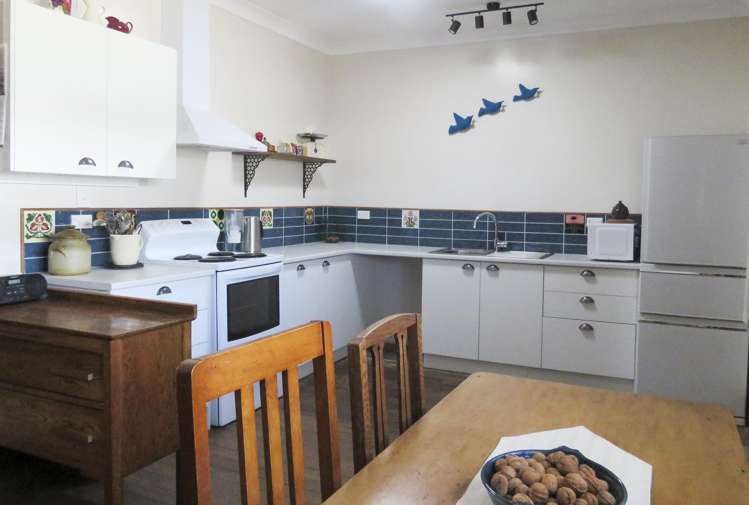49 Shiel Street Reefton_5