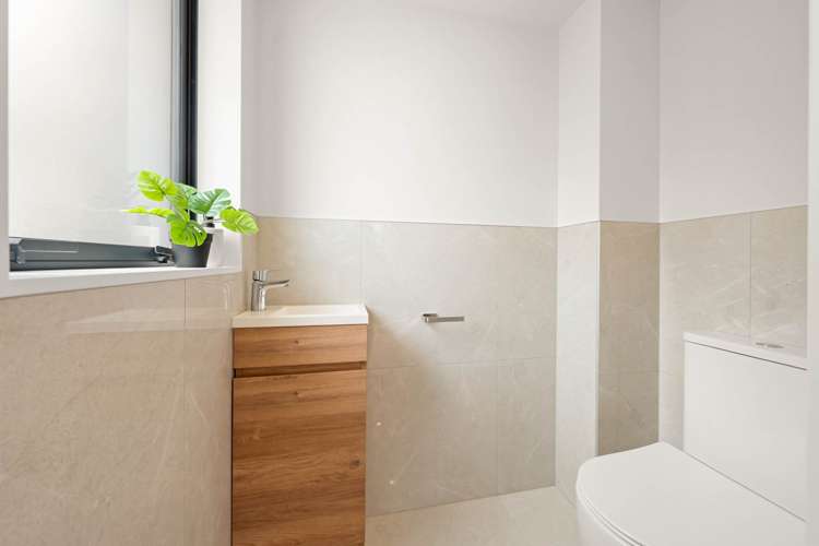 114 Cascades Road Pakuranga Heights_10