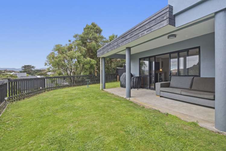 2/18 Sailmaker Close Whitby_14