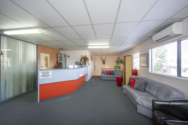 323/319 Great South Road Papakura_3