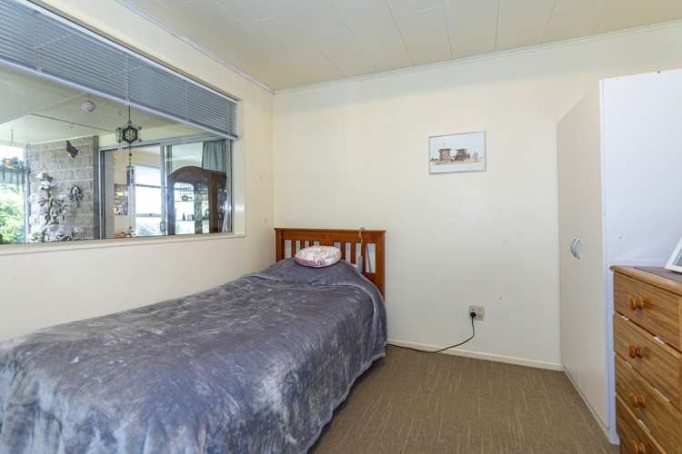 6 Clyde Carr Crescent Waimataitai_11