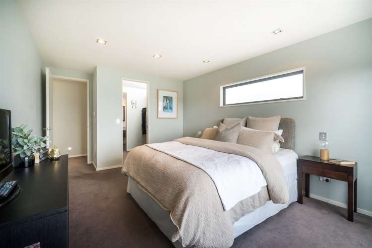 19 Tizard Road Birkenhead_14