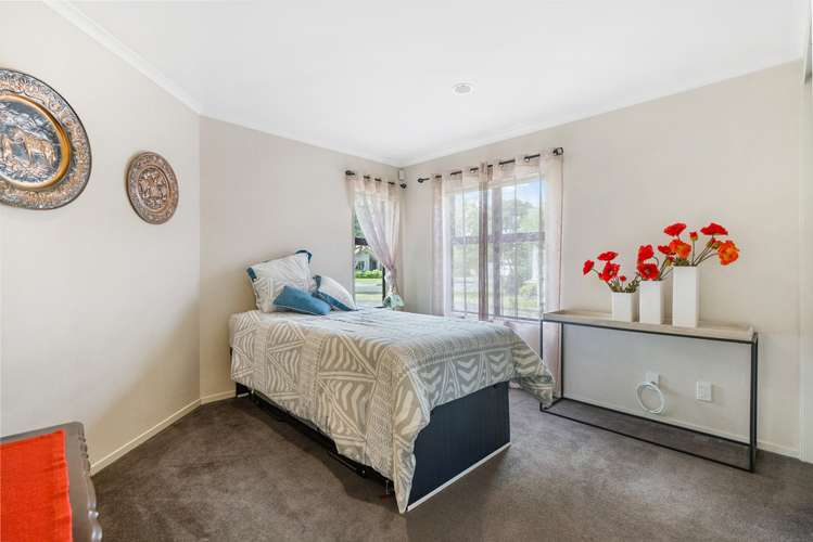 25 Stranraer Crescent Wattle Downs_11