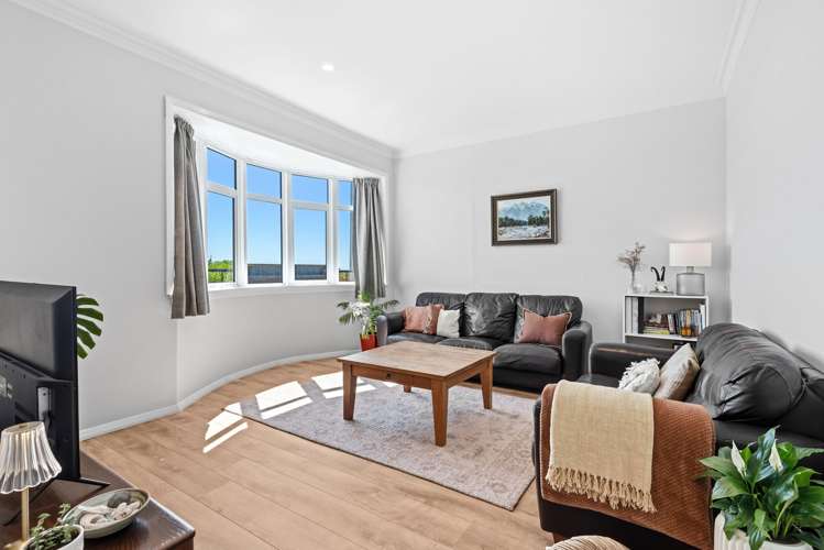 10 Marine Parade ōtaki Beach_7