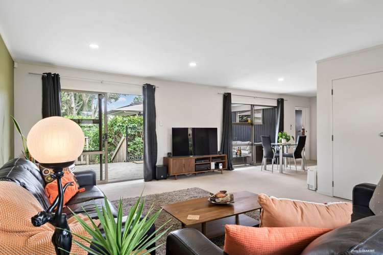 21 Paulownia Place Totara Heights_2