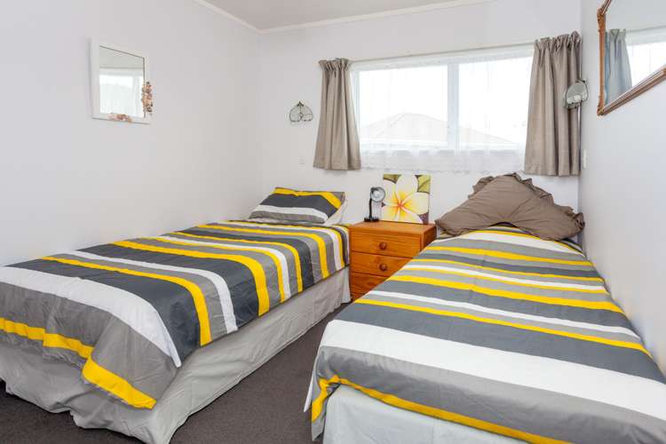 2 Campbell Close Whangamata_11