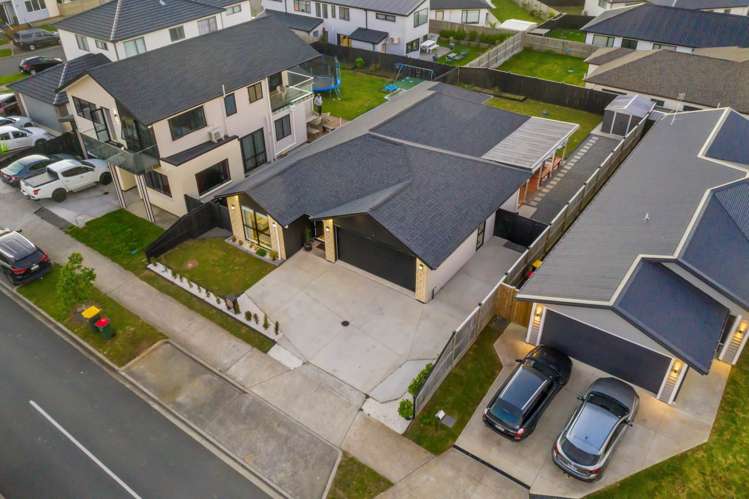 98 Twin Parks Rise Papakura_31