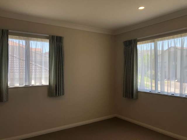 6 Chateau Rise Flat Bush_4