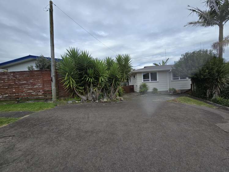 11 Hall Road 1105_1