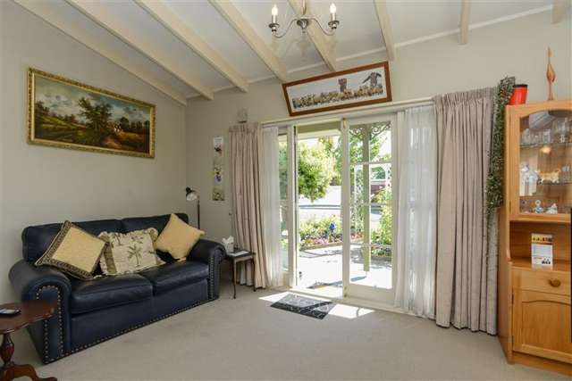 1 Corwen Place 10490_4