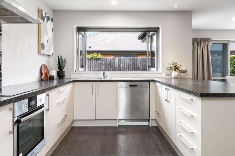 15 Graycliffe Street Halswell_6