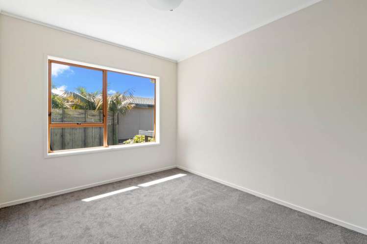 10 Commodore Parry Road Castor Bay_10