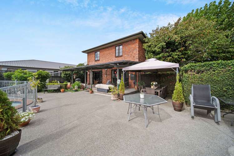 16 Len Garlick Place Pahurehure_1