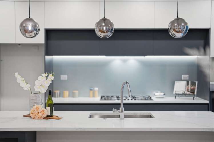 10 Alluvial Street Flat Bush_7