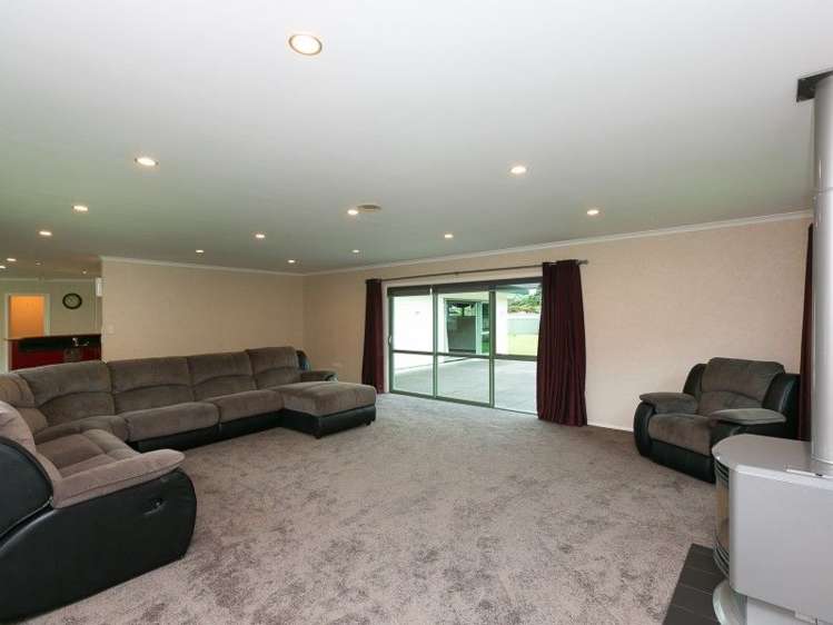 35 Roto Street Hurdon_20