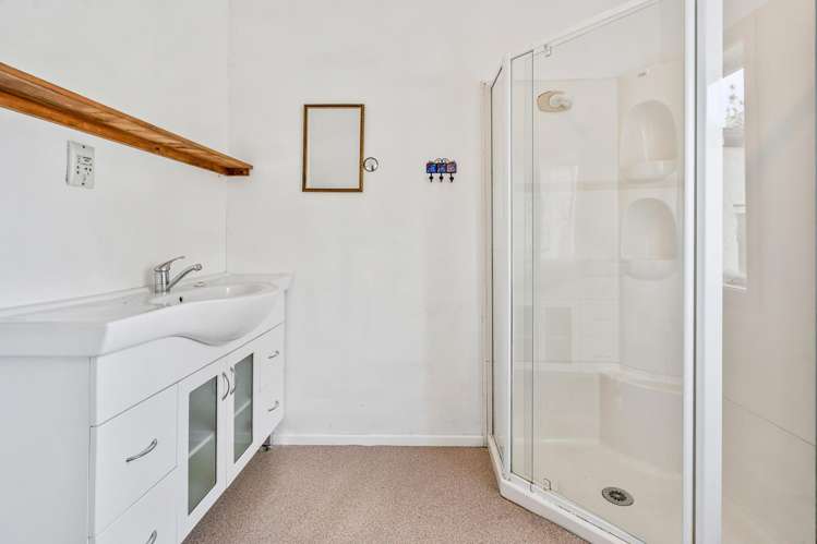 1068 Oruawharo Road Kaiwaka_26