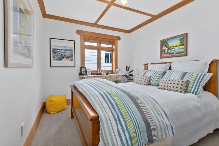 6 Patuone Avenue Devonport_13