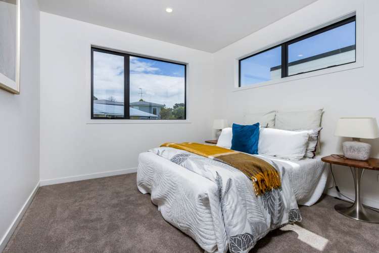 591b East Coast Road Browns Bay_21