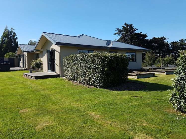 397 Old Port Road Catlins Surrounds_13