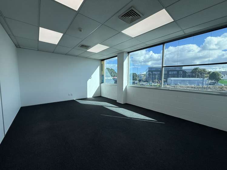 Tenancy A/2 Robert Street Ellerslie_6