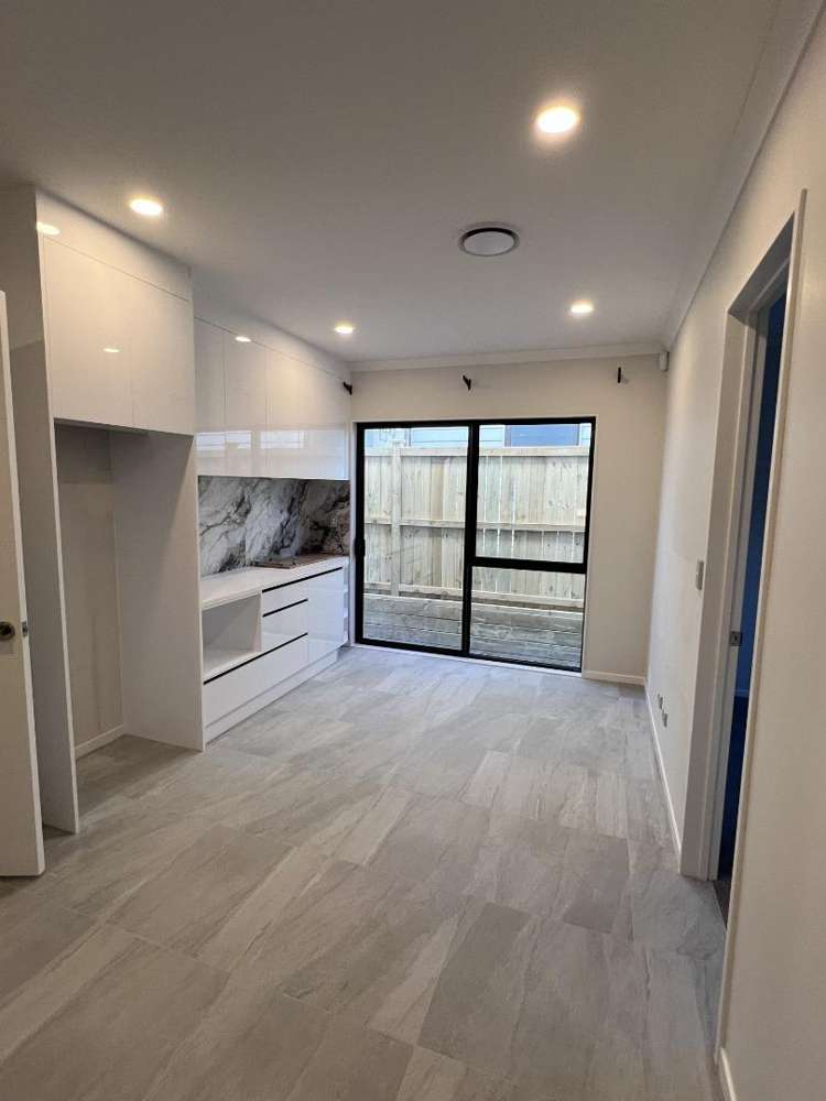 35 Ksenia Drive Flat Bush_7