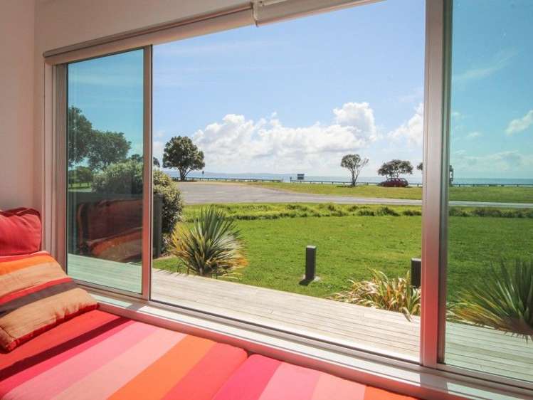 1 Flame Tree Lane Taipa_9