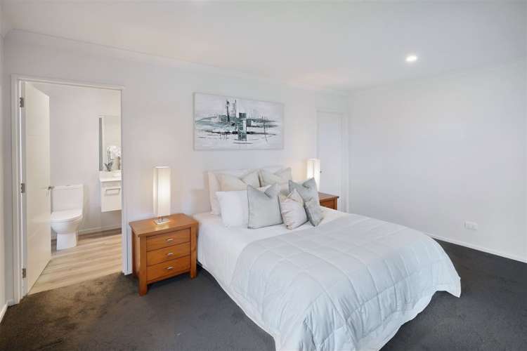 9 Seaward Street Pegasus_10