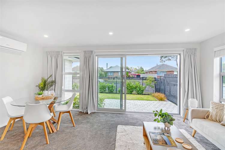 9/3 Nyoli Street Northcote_9