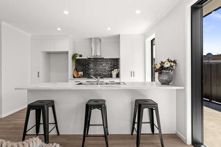 13A Warwick Crescent_1