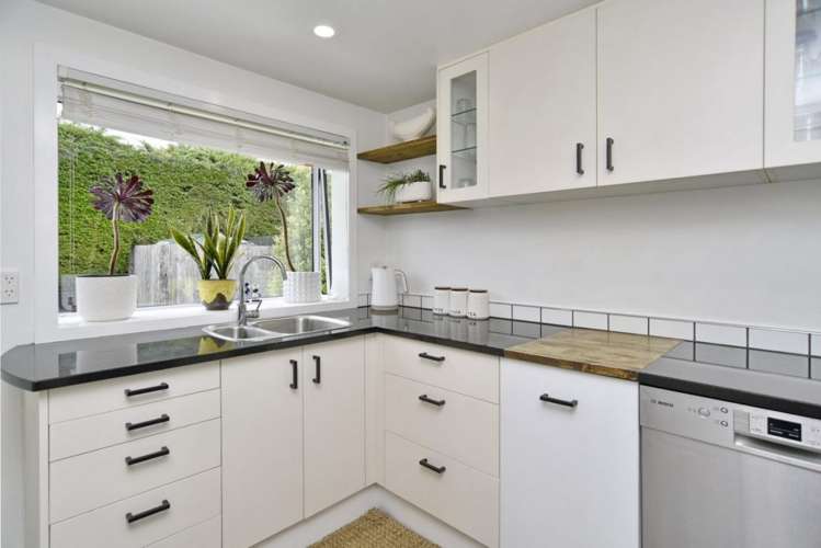 9 South Crescent Amberley_7