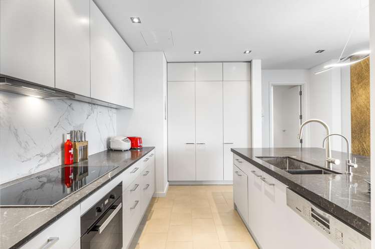 1807/26 Albert Street Auckland Central_18