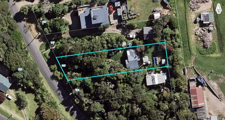 119 Queens Drive Oneroa_18