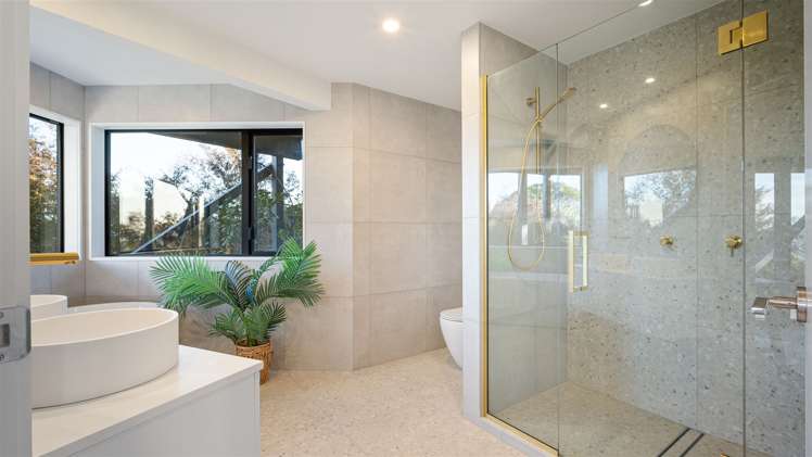 149 Panorama Road Clifton_15