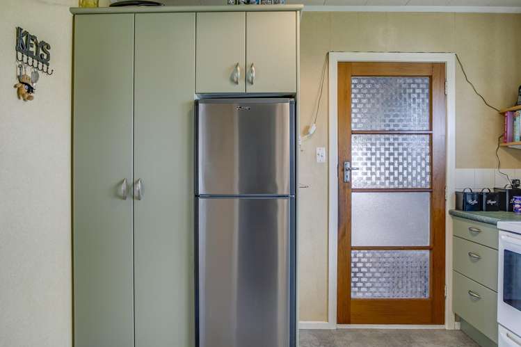 3/90 Avenue Road West End_2