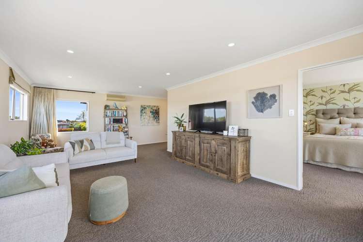 3 Pounamu Place Shelly Park_24