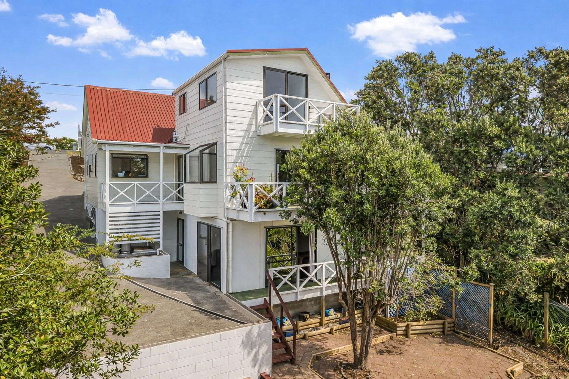 11 Moffat Road Red Beach_0