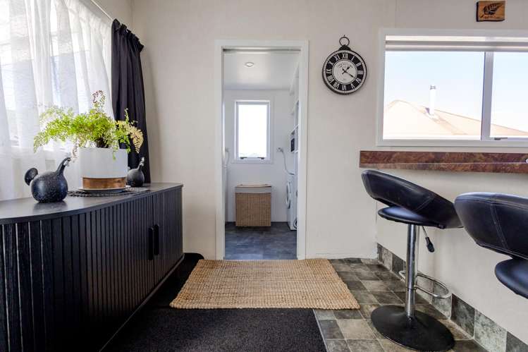 37 Firth Street Cobden_8