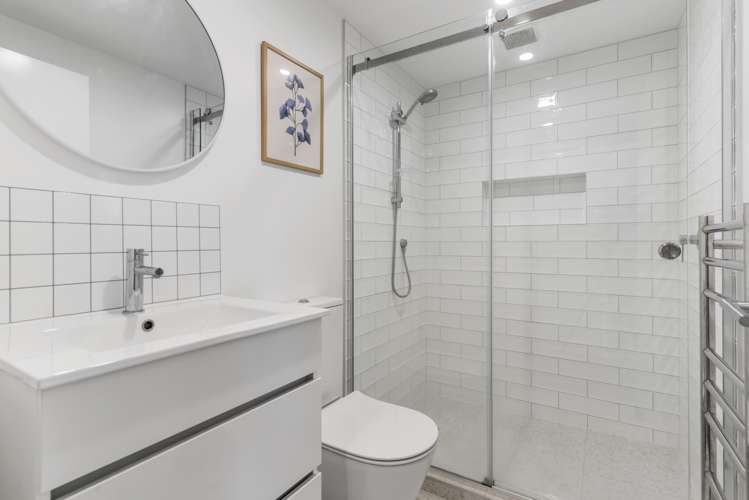 69 Saffron Street Birkdale_9