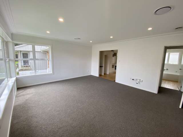 2/43 Turama Road Royal Oak_1