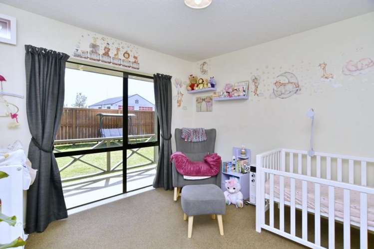 1b Eders Road Woodend_12