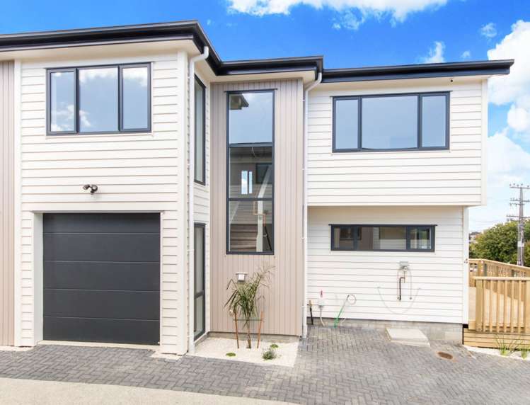 4/110 Royal Road Massey_7