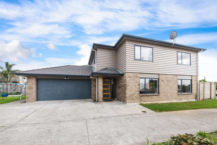 18 Riverglade Parkway Te Atatu South_5