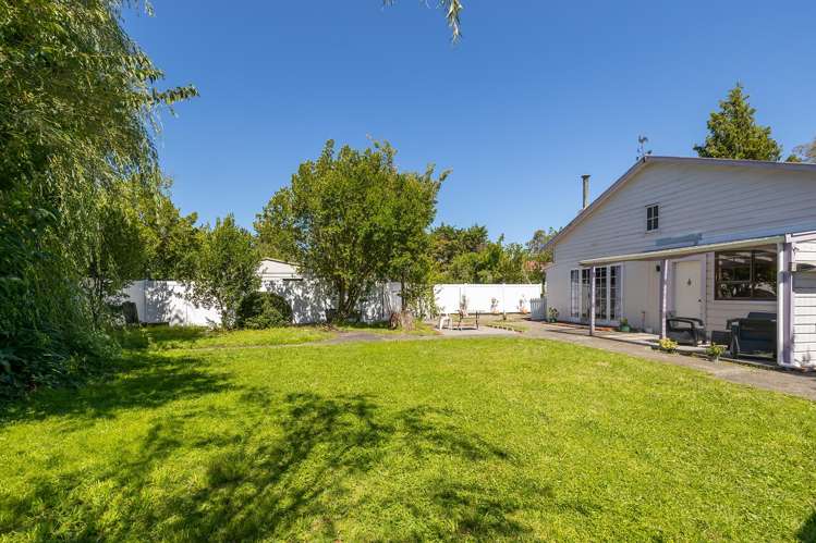 82A Brooklyn Road Carterton_18