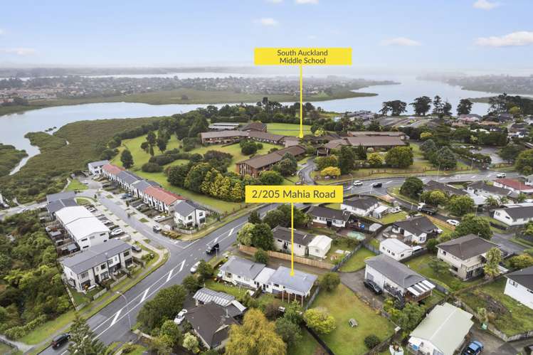 2/205 Mahia Road Wattle Downs_17