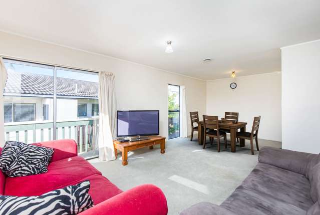 2/159a Manuka Road Bayview_3